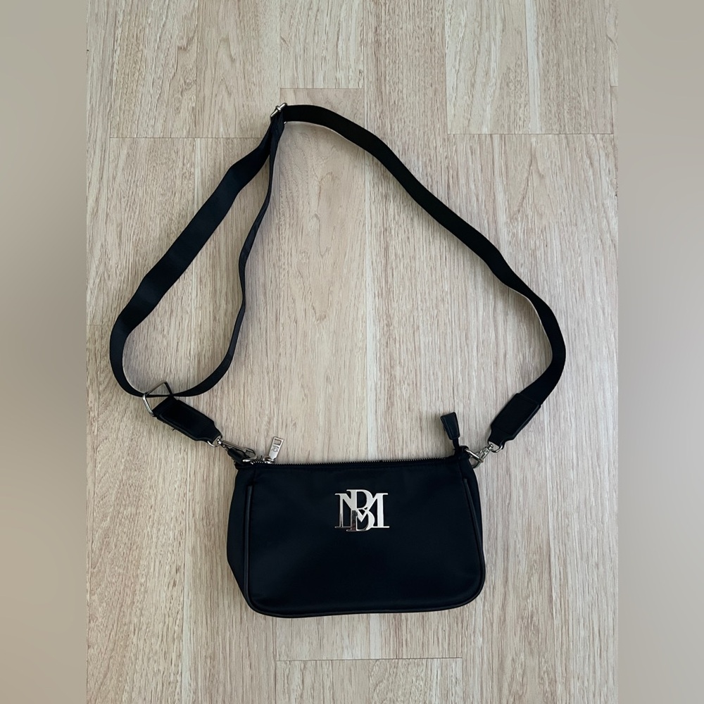 Badgley Mischka Black Crossbody purse